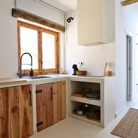 Aparthotel Nomad 3*